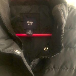 Gap black puffy coat